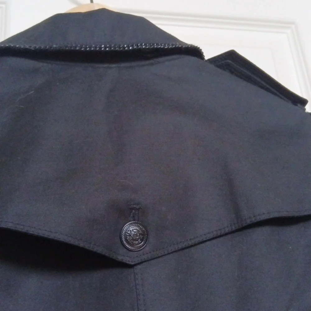 Ptp20" Zara Quilted Trench Coat In Black For Women - Picture 11 of 17